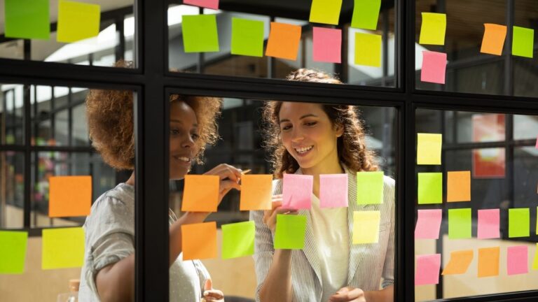 Combien gagne un apprenti en France selon sa formation 1 apprenti en formation sourire et outils