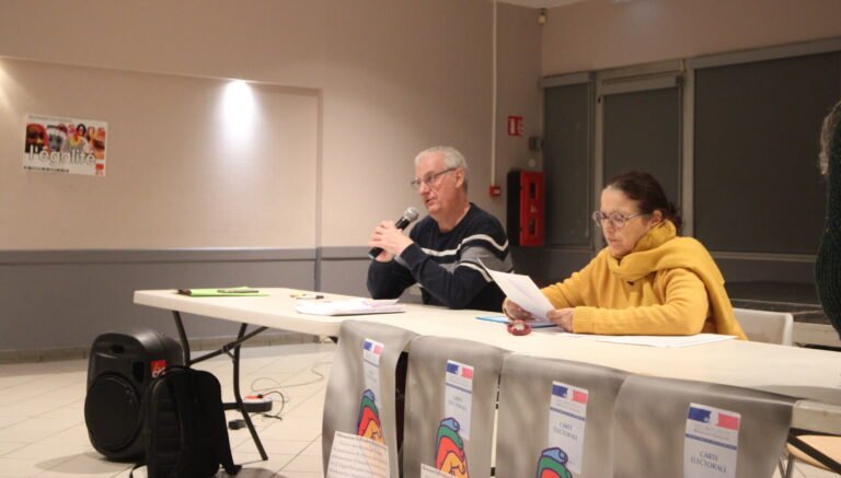 Jusqu'à quelle heure peut-on voter lors des élections en France 2 bureau de vote anime en soiree