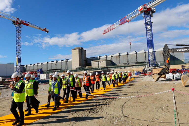 Quelle usine recrute près de chez moi actuellement 10 chantier dune usine en pleine activite