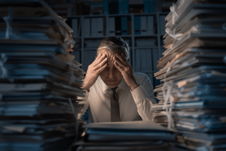 employe fatigue refusant une surcharge de travail