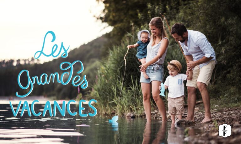 femme heureuse savourant ses vacances