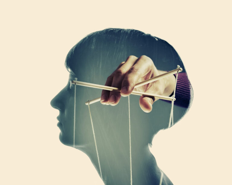 illustration dune personne vulnerable et manipulee