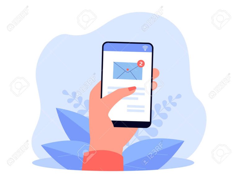 main tendant un smartphone en demande