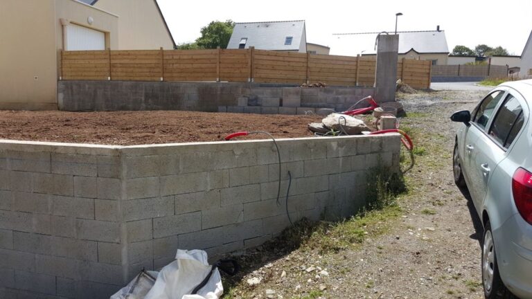 maison penchee sur un terrain instable