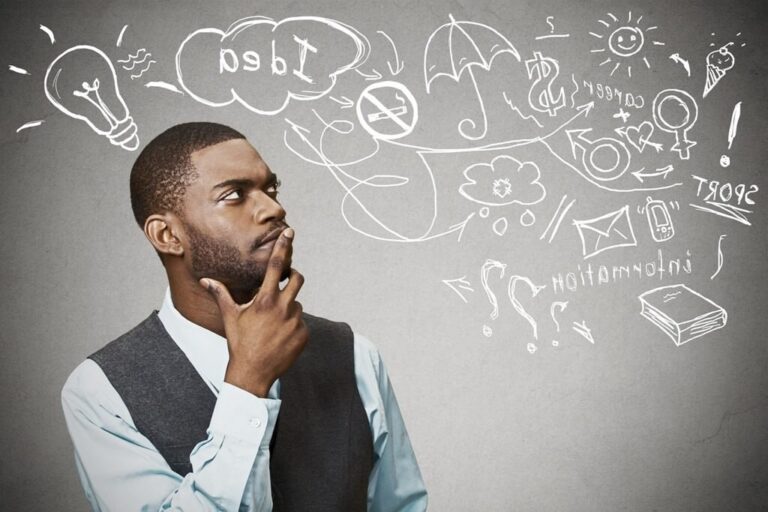 Quelles Sont Vos Motivations Pour Ce Poste Découvrez Nos Astuces ! 12 personne reflechissant a ses motivations professionnelles