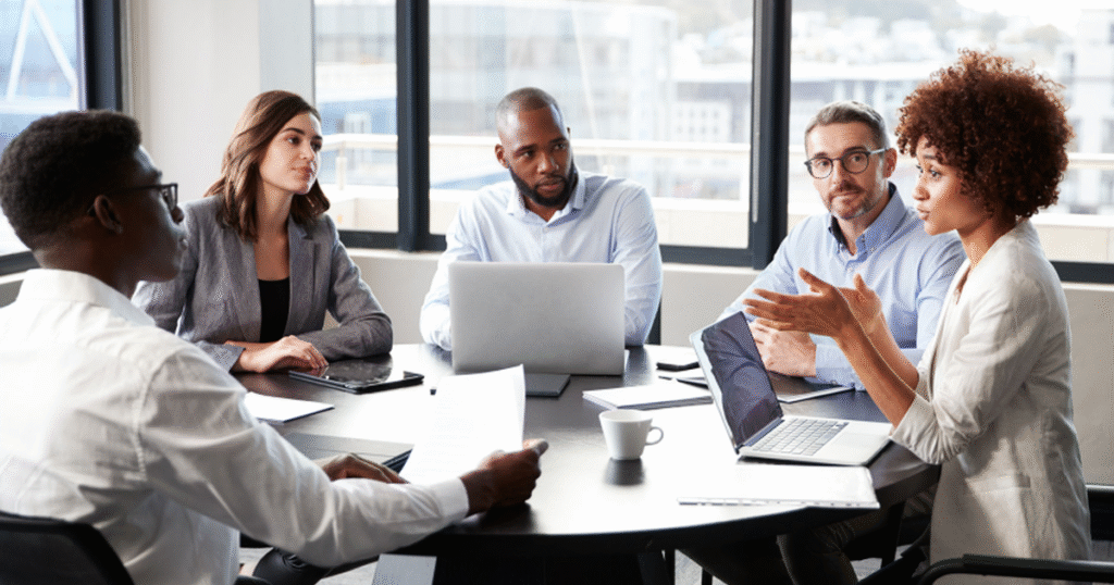 Tout le personnel ou tous le personnel : Quelle est la bonne formulation