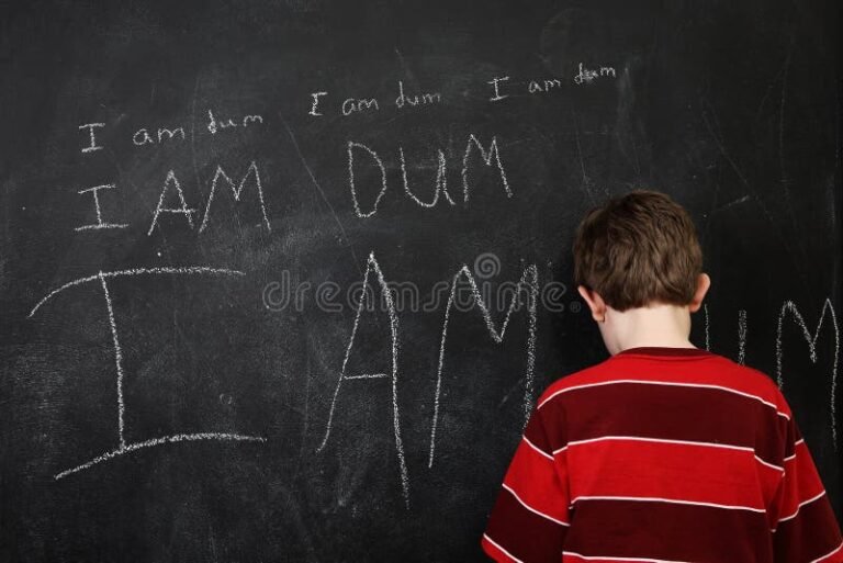 un homme pensant a lorthographe