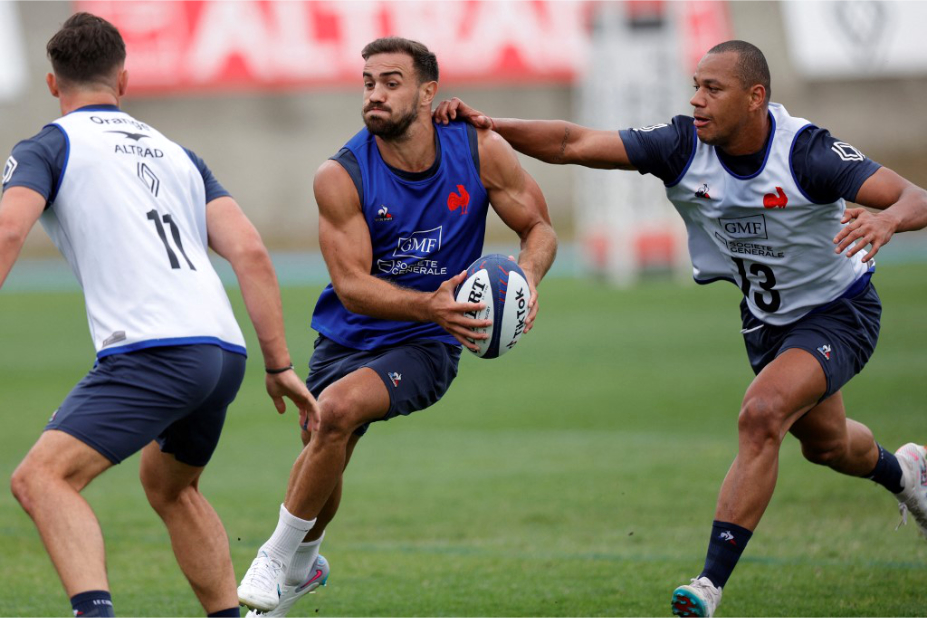 Quel métier associe-t-on à une passe mal ajustée au rugby