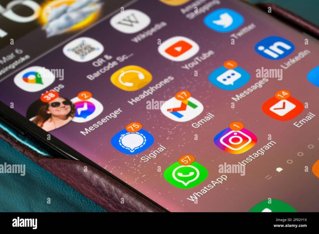Pourquoi elle met-elle du temps à répondre à vos messages
