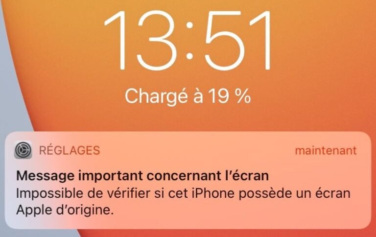 un smartphone avec un ecran derreur
