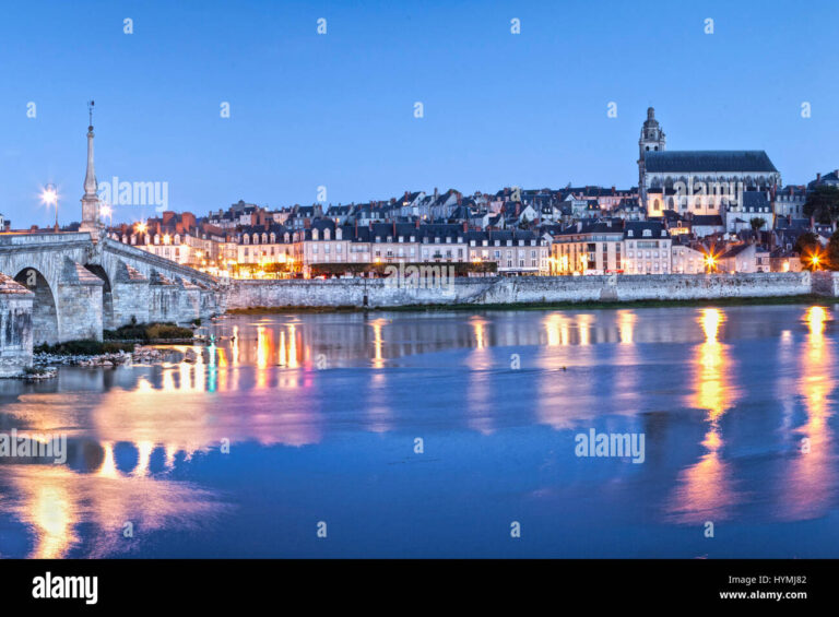 une vue panoramique de blois
