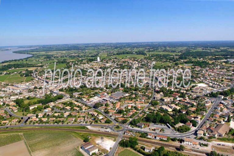 vue aerienne de saint andre de cubzac