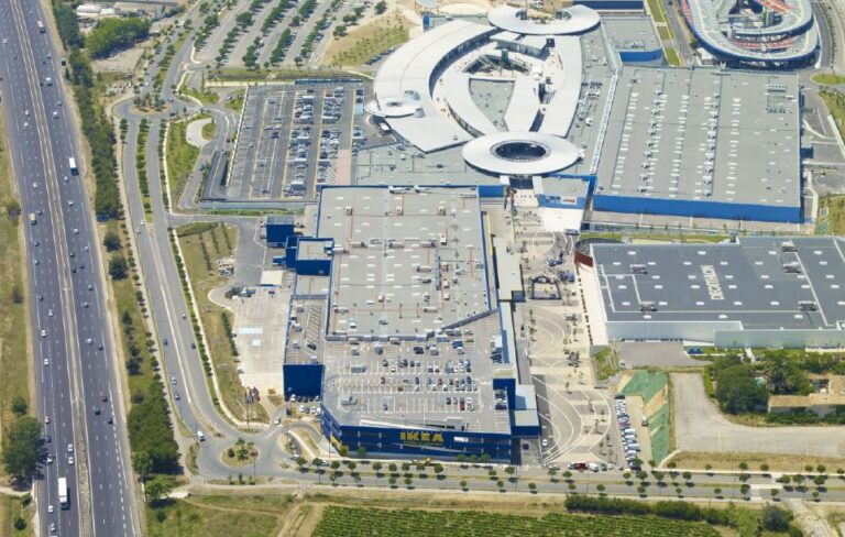 Quel est le plus grand magasin IKEA en France 1 vue aerienne du magasin ikea de montpellier